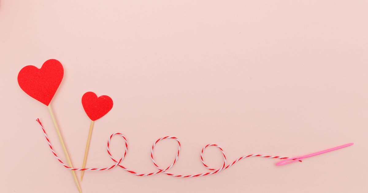 Imagen destacada para frases de amor cortas.